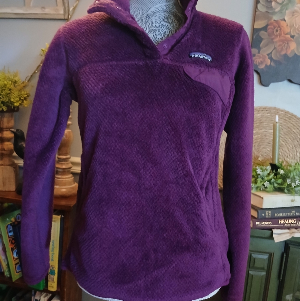 Patagonia Purple Fleece Pullover